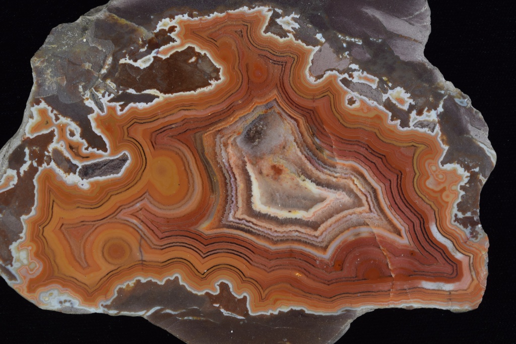 Dryhead Agate